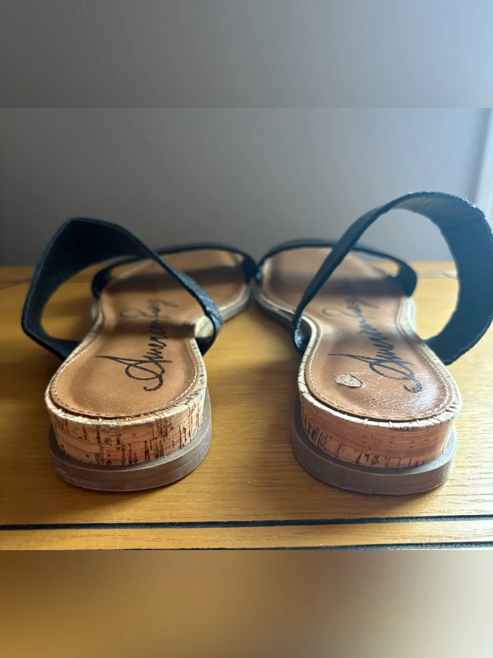 American Rag stylish slide